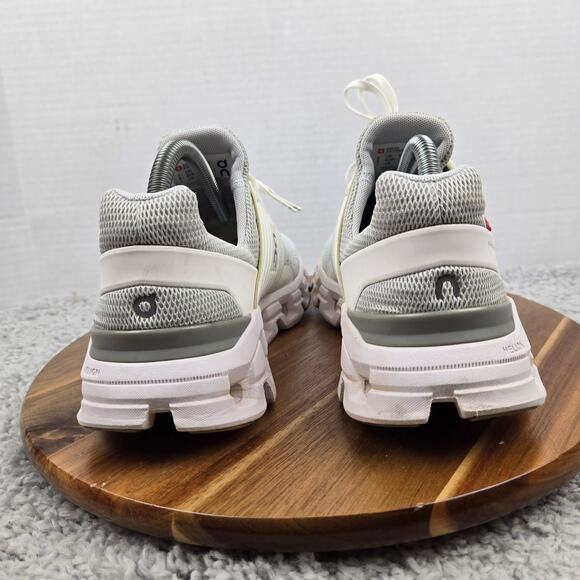 On Running Women 9.5 Cloudswift Glacier White Athletic Casual Daily Running Shoe - Picture 2 of 12